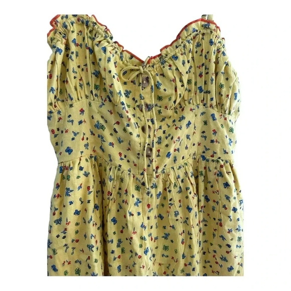 Urban Outfitters Yellow Linen Floral and Butterfly Print Short Romper // Medium - Picture 3 of 7